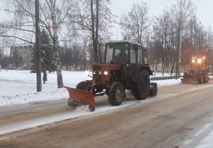 На аппаратном совещании в администрации города Кудымкара обсудили качество и оперативность уборки снега на территории города