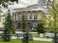 В честь своего дня рождения театр объявляет распродажу билетов