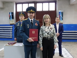 Глава администрации Кудымкарского муниципального округа Наталья Сикорская поздравила пожарных с профессиональным праздником